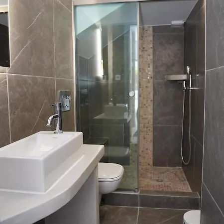 Bonatsa Apartment *